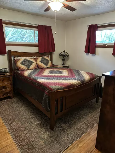 2434 S Burnett Rd, Springfield, OH 45505 photo 21