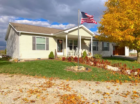 22275 Buckland Holden Rd, Wapakoneta, OH 45895