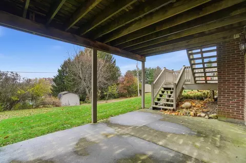Exterior - 415 Carillion Dr, Springfield, OH 45503 photo 10 of 10