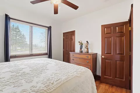 Bedroom - 415 Carillion Dr, Springfield, OH 45503 photo 5 of 7