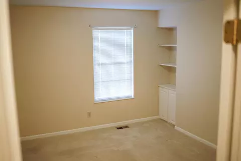 Bedroom - 1831 Pinehurst Dr #37, Springfield, OH 45502 photo 8 of 8