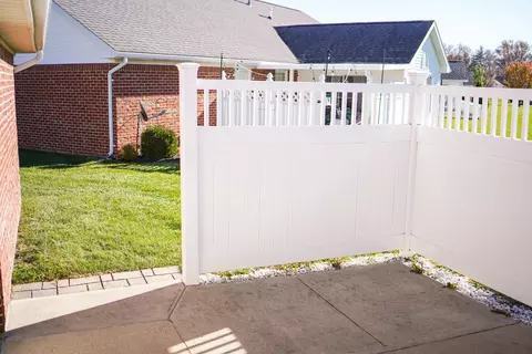 Exterior - 1831 Pinehurst Dr #37, Springfield, OH 45502 photo 4 of 7