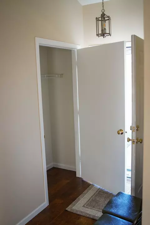 Entry Way - 1831 Pinehurst Dr #37, Springfield, OH 45502 photo 1 of 1