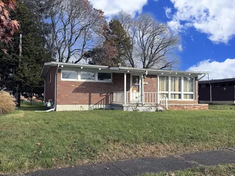 Exterior - 542 Rosewood Ave, Springfield, OH 45506 photo 3 of 7