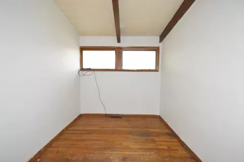 Bedroom - 542 Rosewood Ave, Springfield, OH 45506 photo 8 of 10