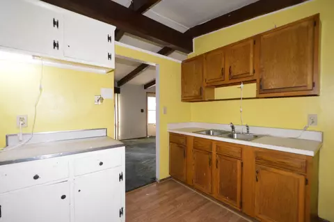 Kitchen - 542 Rosewood Ave, Springfield, OH 45506 photo 1 of 4