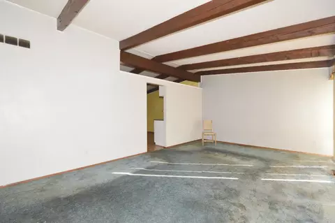 Living - 542 Rosewood Ave, Springfield, OH 45506 photo 5 of 5