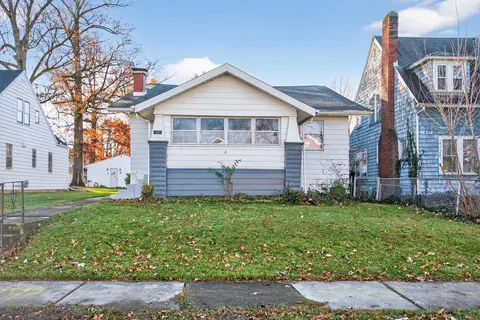 1607 W Wayne St, Lima, OH 45805