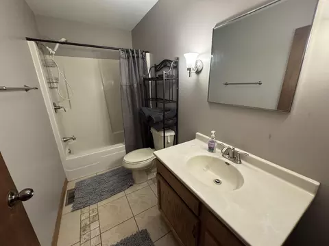 905 N Walnut St, Celina, OH 45822 photo 13