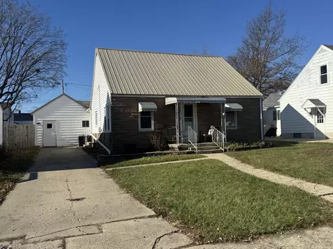 905 N Walnut St, Celina, OH 45822 photo 3