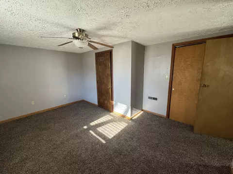 905 N Walnut St, Celina, OH 45822 photo 11