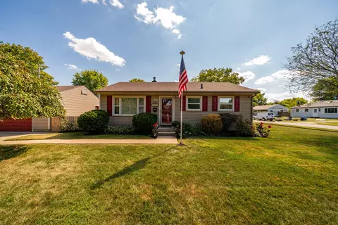 5302 Rawlings Dr, Dayton, OH 45432