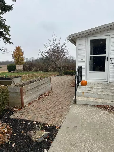 Exterior - 8475 State Route 29, De Graff, OH 43318 photo 4 of 4