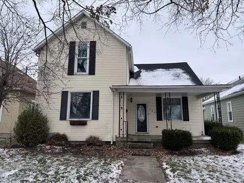 706 Jackson St, Saint Marys, OH 45885