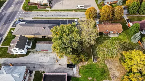View/Area - 1810 N Limestone St, Springfield, OH 45503 photo 2 of 2