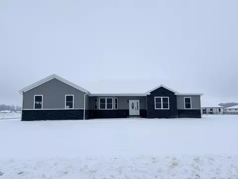 1218 Brittany Dr, Celina, OH 45822