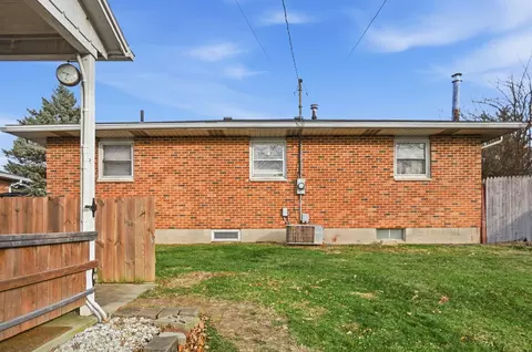 Exterior - 1731 Elaina Dr, Springfield, OH 45503 photo 3 of 10