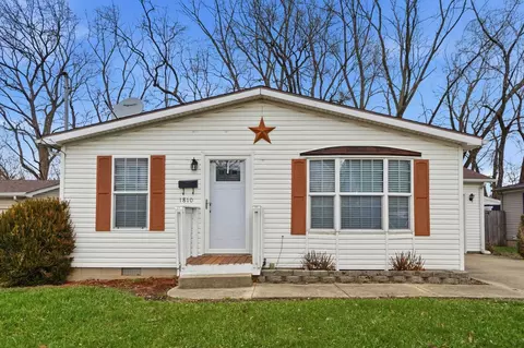 1810 Summit St, Springfield, OH 45503