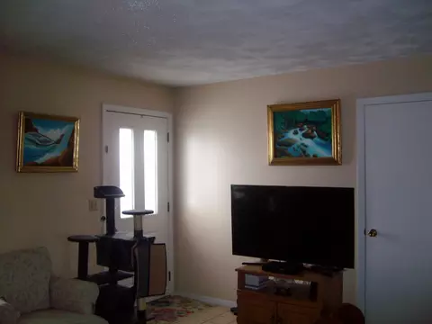 Entry Way - 1312 Michael Ave, Celina, OH 45822 photo 2 of 2