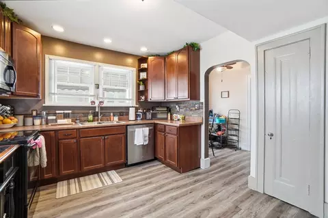 220 W Perrin Ave, Springfield, OH 45506 photo 14