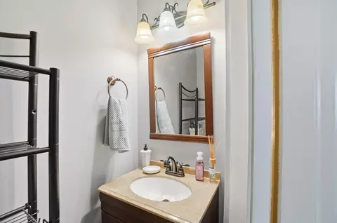 220 W Perrin Ave, Springfield, OH 45506 photo 17