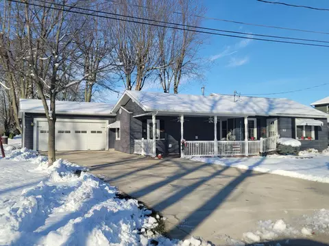 313 Leisure Ln, Celina, OH 45822