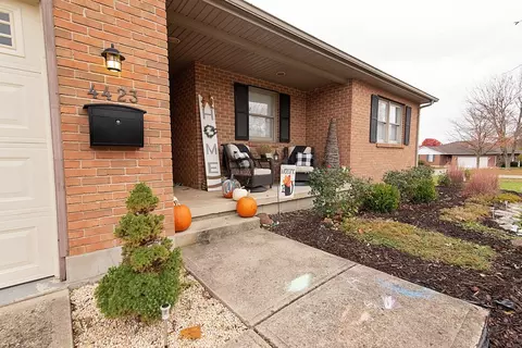 Exterior - 4423 Tacoma St, Springfield, OH 45503 photo 3 of 6