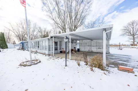 11020 Oak Cir # 7, Lakeview, OH 43331