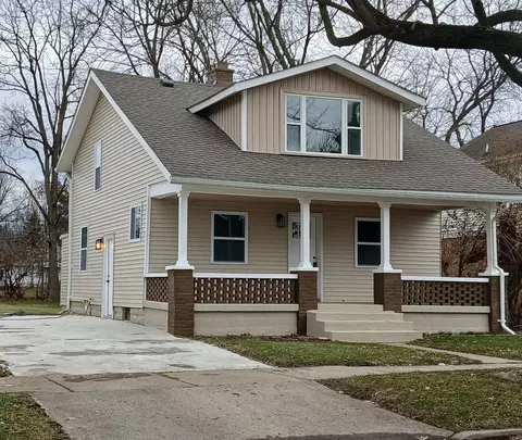 Exterior - 310 E Third St, Springfield, OH 45503 photo 2 of 8