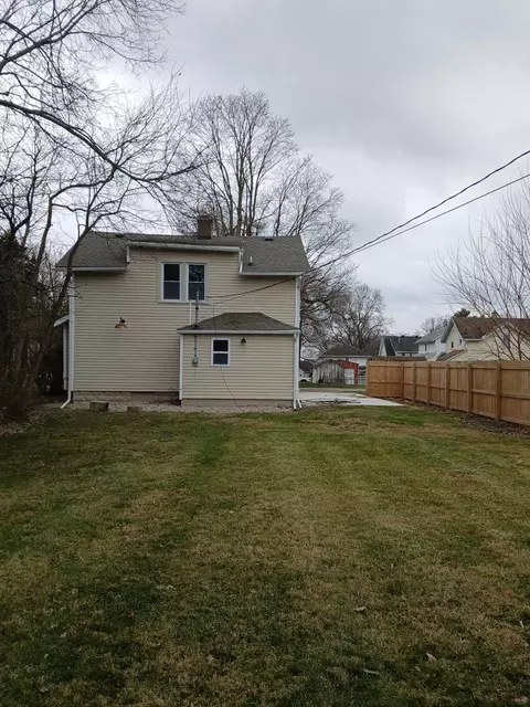 Exterior - 310 E Third St, Springfield, OH 45503 photo 5 of 8