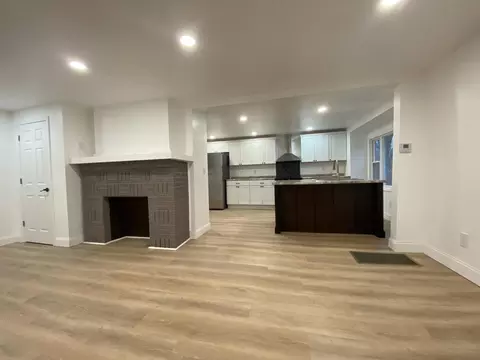 Living - 310 E Third St, Springfield, OH 45503 photo 3 of 3