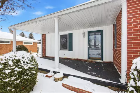 2661 Broadview Dr, Springfield, OH 45505 photo 4