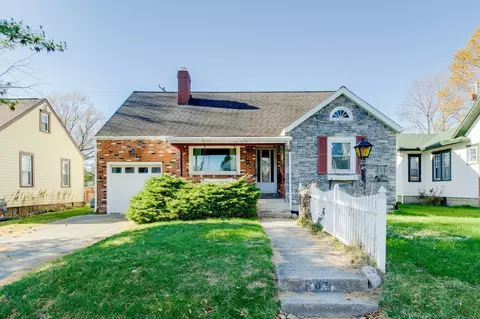 207 Roseland Ave, Springfield, OH 45503