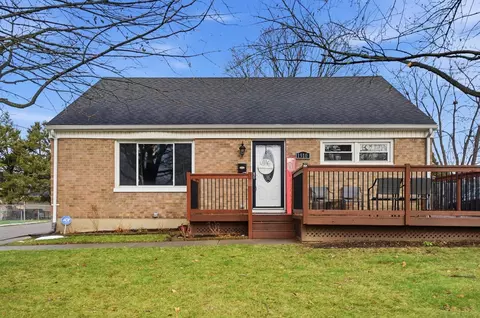 1910 Delmar Dr, Springfield, OH 45503