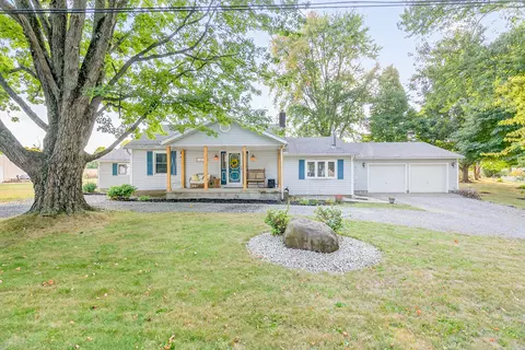 632 S Main St, De Graff, OH 43318