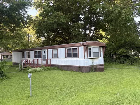 403 Marion St, Mcguffey, OH 45859