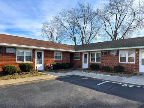 86 Scott Dr, Englewood, OH 45322