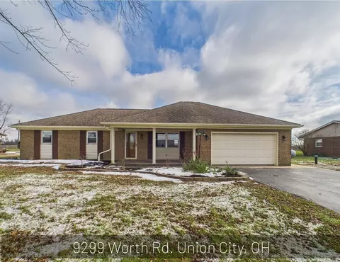 9299 Worth Rd, Greenville, OH 45331