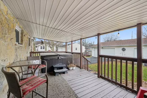 Exterior - 226 Larchmont Ave, Springfield, OH 45503 photo 8 of 13