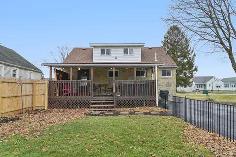 Exterior - 226 Larchmont Ave, Springfield, OH 45503 photo 12 of 13