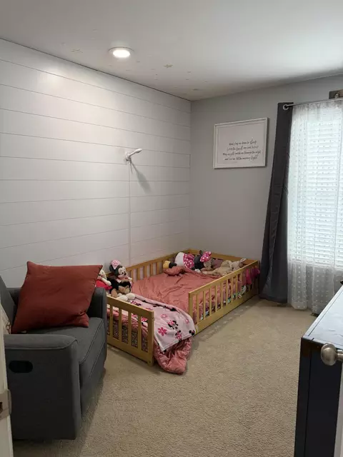 Bedroom - 2775 Hemlock Dr, Springfield, OH 45506 photo 1 of 4