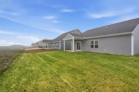 Exterior - 4016 Chakeres Ave, Springfield, OH 45505 photo 6 of 7