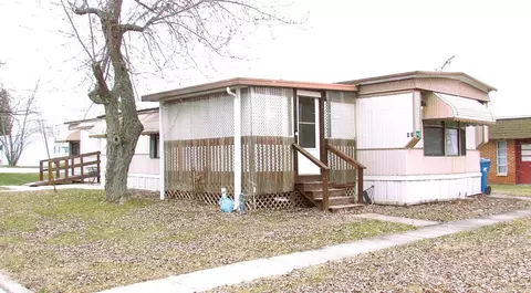 2805 Wapakoneta Ave #92, Sidney, OH 45365