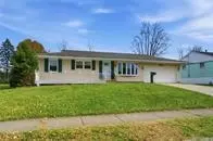 2932 Hyannis Dr, Springfield, OH 45503