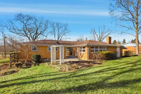 Exterior - 2746 Northbourne Dr, Springfield, OH 45506 photo 8 of 13