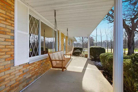 Exterior - 2746 Northbourne Dr, Springfield, OH 45506 photo 6 of 13