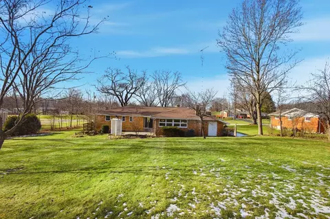 Exterior - 2746 Northbourne Dr, Springfield, OH 45506 photo 9 of 13