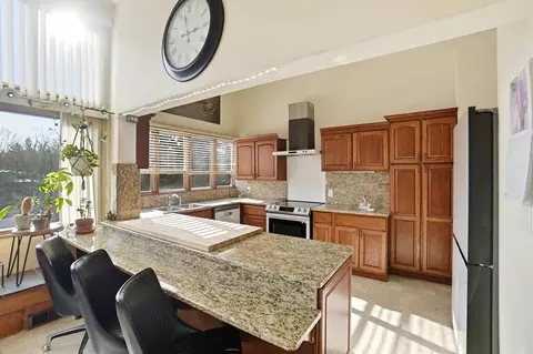 Kitchen - 709 W Home Rd, Springfield, OH 45504 photo 2 of 5