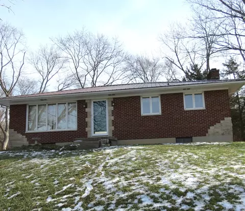 10040 Kaser Rd, Piqua, OH 45356