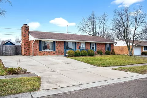 6949 Shellcross Dr, Dayton, OH 45424